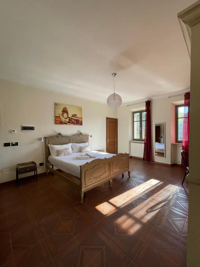 Bed and Breakfast Al Laghetto Ла Морра Экстерьер фото